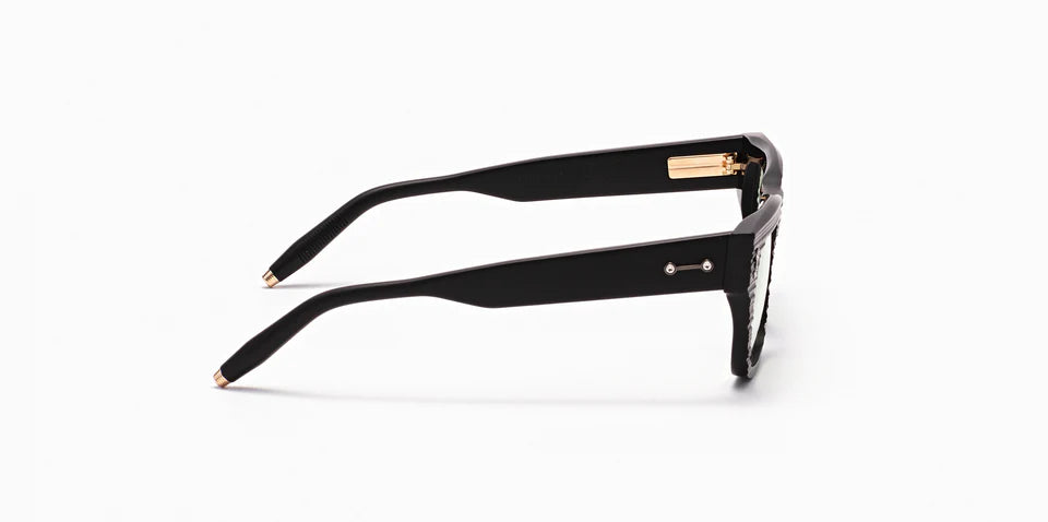 Akoni - Columba 54 (Scraped Black)